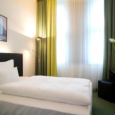 Rainers Hotel Vienna-3